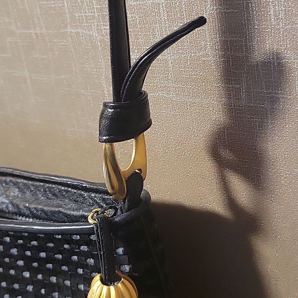 Sharif Woven Leather Bag - Picture 4 of 16